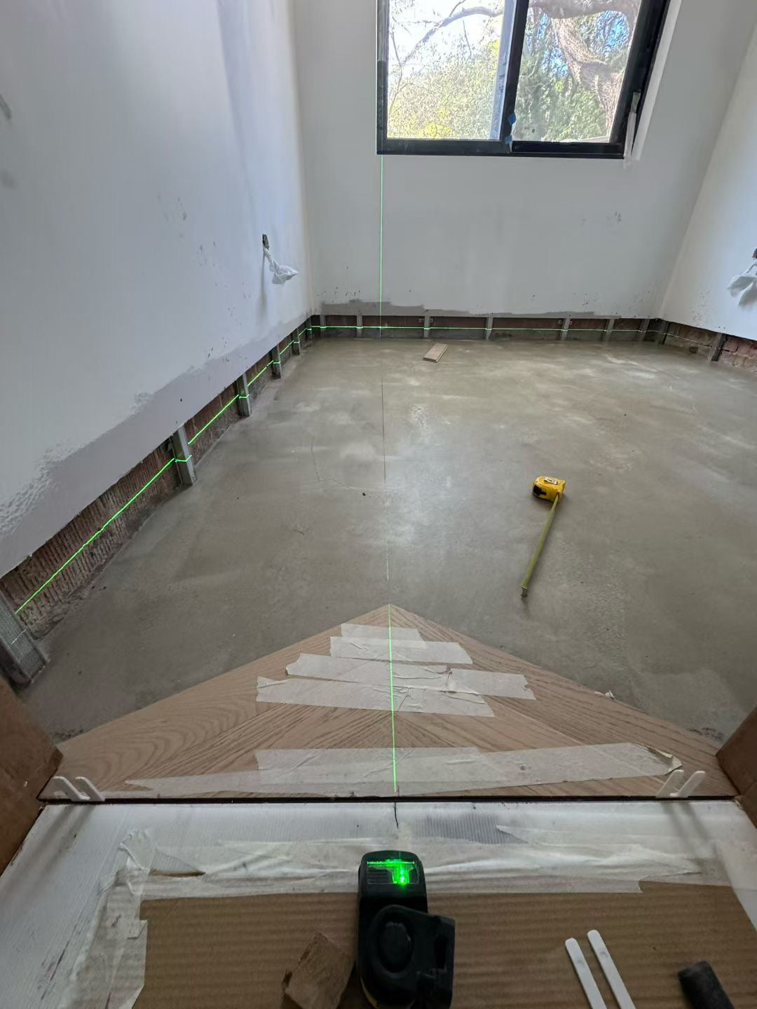 Herringbone/Chervon Engineered Timber